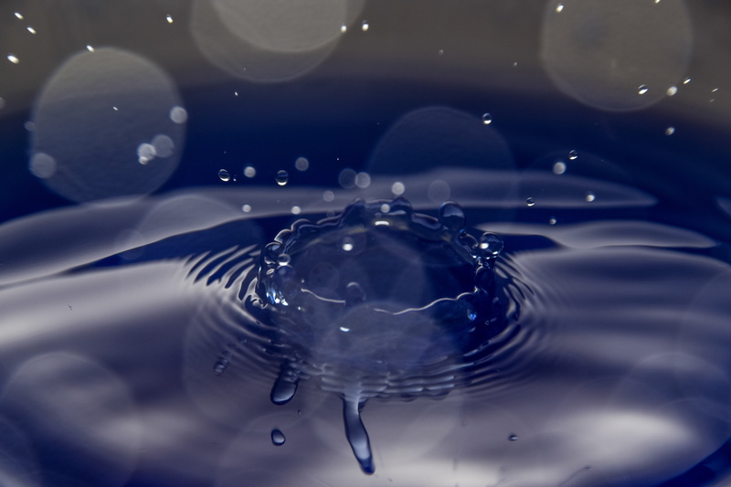 blue, splashing, marine, photography, close-up, full frame, Nikon, purity, Germany, rain, motion, bubble, drop, rippled, nature, vulnerability, detail