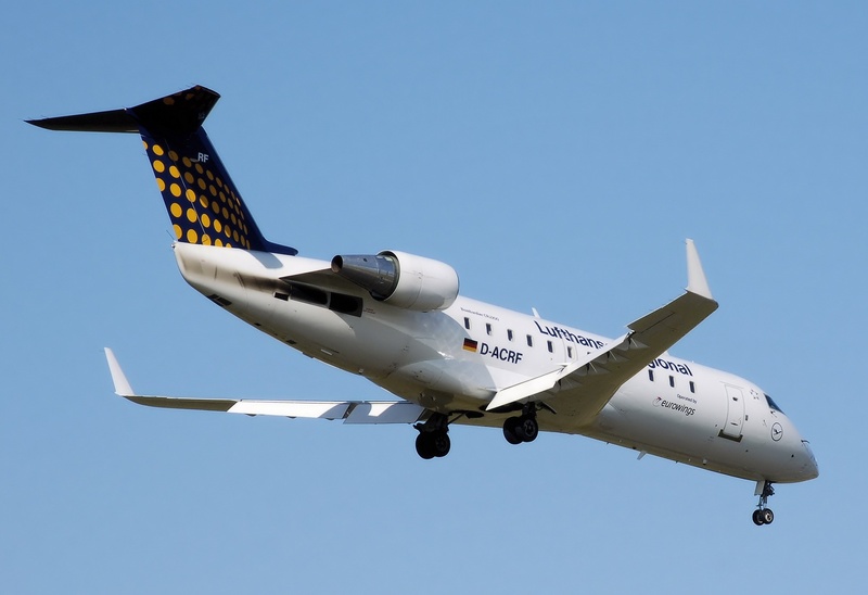 travel, sky, 1080P, flying, day, airliner, airline, jetliner, government, transportation, aircraft, nature, army, no people, acrf, on the move, bombardier crj
