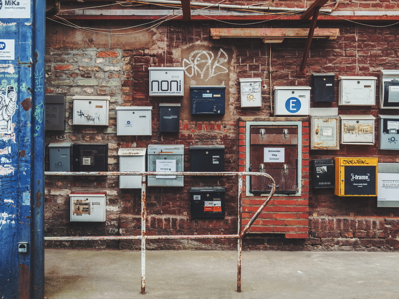 5K, facade, container, connection, city, decay, wall, building, köln, box, outdoors, architecture, built structure, fuel and power generation, communication