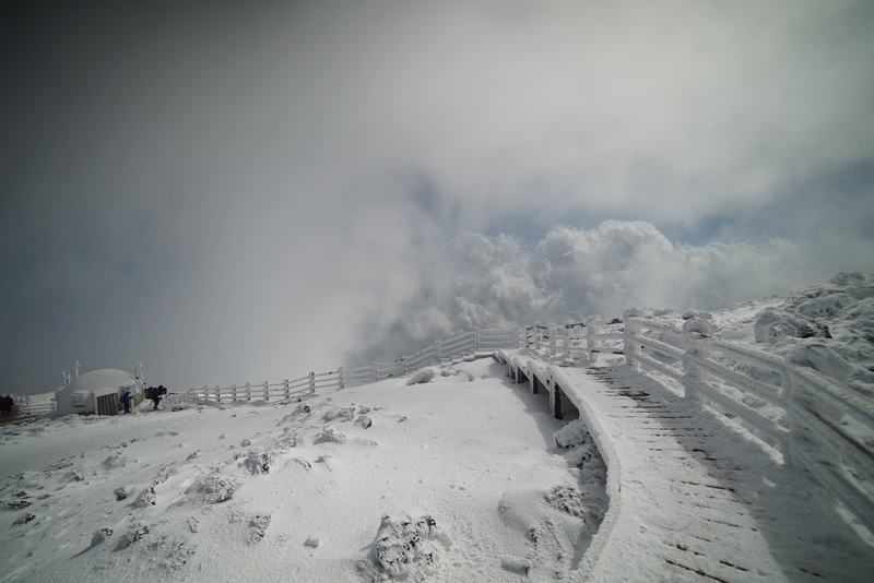 cold temperature, halla, sky, snow mountain, mountain, landscape, outdoors, no people, nature, cold - Temperature, snowcapped mountain, climbing, photography