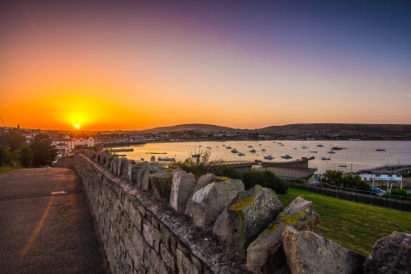 5K, nature, sky, tranquility, history, landscape, wall, architecture, dorset, built structure, tourism, sunset, city, outdoors, water, environment, building exterior
