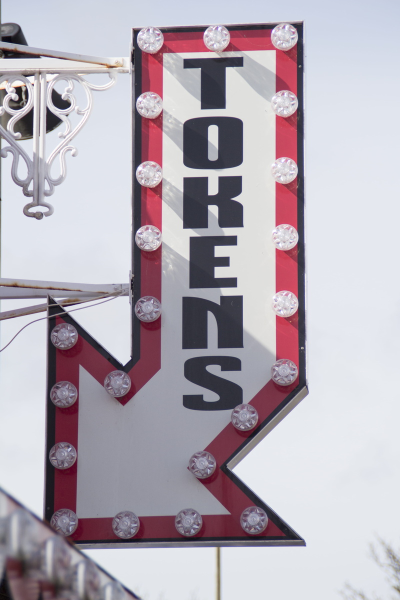 information, english seaside, letter, 5K, pole, indoors, summer, nature, sign, seaside, no people, united kingdom, communication, funfair, arcade, text