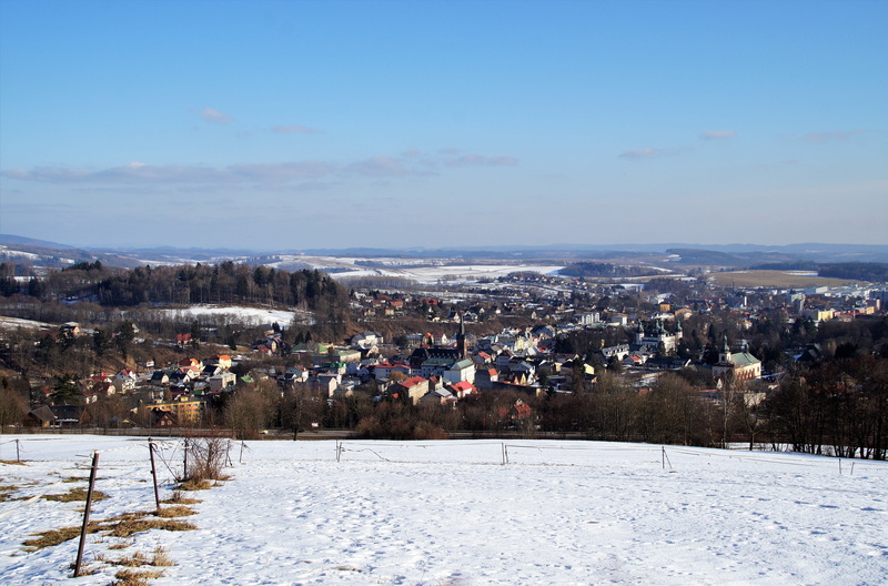 landscape, town, residential district, no people, foothill, city, nature, sky, built structure, scenics - nature, cityscape, architecture, panorama, the giant mountains