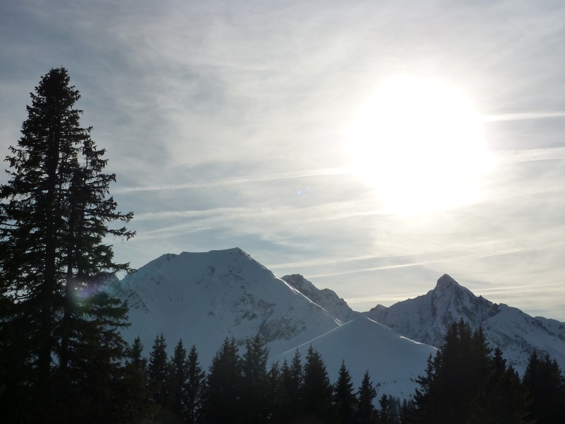 sky, alpine, tranquility, mountain range, wintry, beauty in nature, snow, bright, mountains, 2K, pine tree, mountain, switzerland, mountain peak, sun