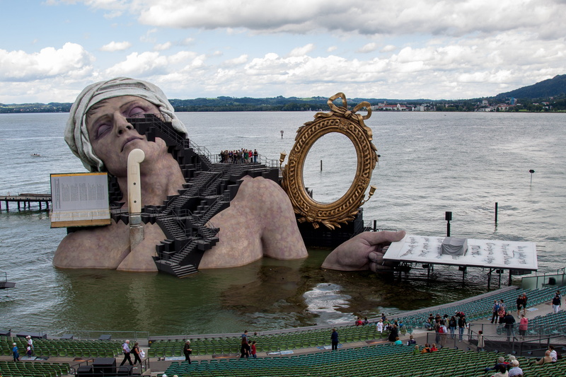 water, outdoors, andré chénier, leisure activity, large group of people, real people, sea, day, bregenz, adult, travel destinations, group of people, sky