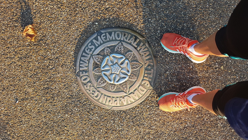 real people, run, london, running, human limb, limb, united kingdom, princess, standing, walkingpath, human foot, walking, body part, adult, personal perspective