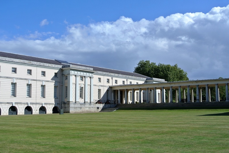 heritage, architectural column, government, building, college, grounds, outdoors, building exterior, plant, 4K, lawn, cloud - sky, naval, built structure