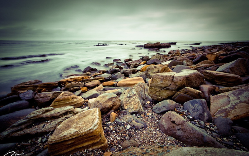 horizon over water, coast, stones, rock, horizon, nature, land, pebble, tranquility, sea, rocky coastline, beauty in nature, 1080P, outdoors, sky, solid