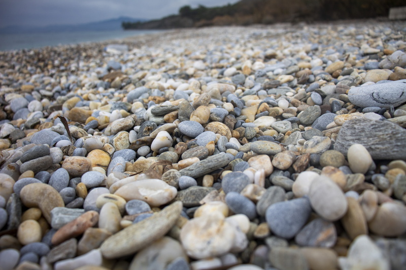 solid, selective focus, sea, sandy, rocky, beautiful, peace, stone - object, water, land, large group of objects, beach, texture, pebble, 5K, macro, nature