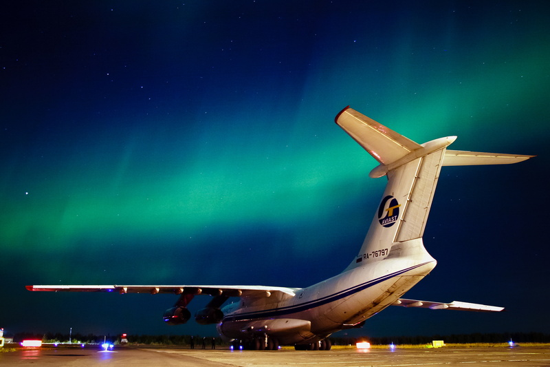 North, astronomy, space, 2K, Il-76TD, water, transportation, motion, sky, air vehicle, illuminated, star - space, the plane, travel, airplane, mode of transportation