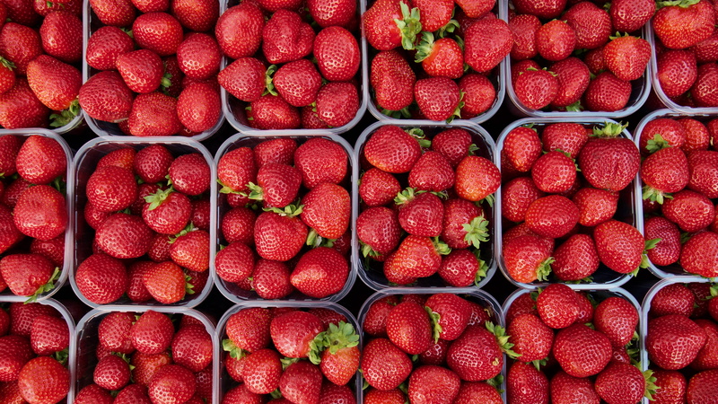 vitamin, dessert, juicy, red, market stall, 4K, harvest, punnet, dieting, looking down, close-up, heap, backgrounds, freshness, amsterdam, vegetarian Food