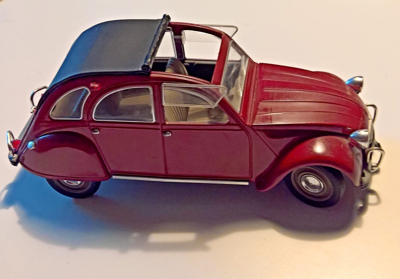 stationary, still life, 70th years, toy, duck, wheel, indoors, transportation, day, toy car, open roadster, land vehicle, retro styled, purple, motor vehicle
