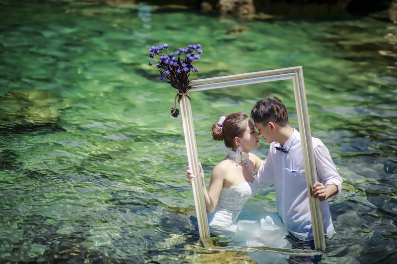 togetherness, young adult, newlywed, couple - relationship, dress, plant, nature, flower, water, men, sky, frame, beauty, real people, the hill, the leaves