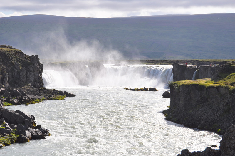 waterfall, flowing water, rock, power, flowing, no people, rock - object, iceland, landscape, beauty in nature, travel, outdoors, water, travel destinations