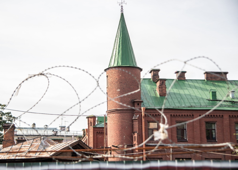 sky, petersburg, blue sky, day, tower, red brick, castle, outdoors, city, rusty, communication, nature, the past, view, russia, clear sky, journey, clouds