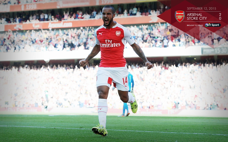 stadium, motion, arsenal, focus on foreground, stoke, 1080P, athlete, one person, incidental people, outdoors, day, city, sportsman, soccer player, real people