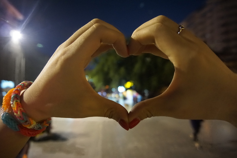 body part, human arm, togetherness, people, human body part, 5K, heart shape, human hand, making, kunming, real people, lens flare, close-up, focus on foreground