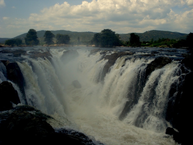 clear, environment, scenics - nature, falling water, sky, waters, waves, crevasse, landscapes, power in nature, river kaveri, waterfall, beauty in nature