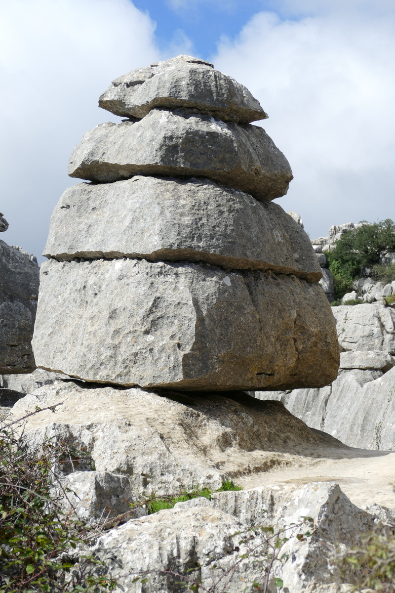 rock - object, 5K, non-urban scene, no people, ferocious, geology, outdoors, andalusia, balance, tranquility, rough, tranquil scene, rock, park, nature