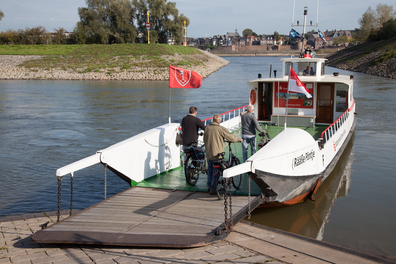 the rhine crossing, recovery, women, the district of kleve, ship, people, mode of transportation, leisure, niederrhein, kalkar, group of people, water