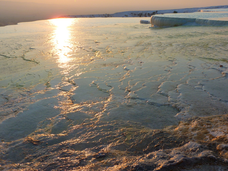 no people, travel, beauty in nature, unesco, outdoors, nature, pamukkale, tranquil scene, beach, lime sinter terrace, landscape, 4K, water, limestone