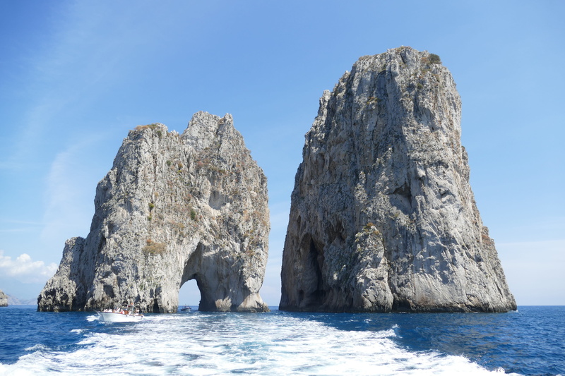 holiday, 5K, arch, eroded, no people, sea, island, italy, day, idyllic, nature, coast, rock, waterfront, cliff, rock formation, mediterranean, tourism
