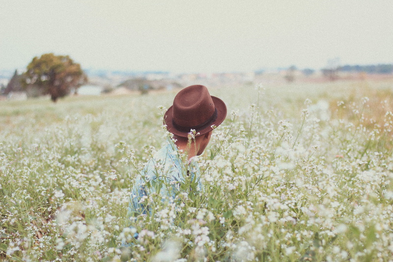 natural Phenomenon, beauty in nature, growth, day, petaled, rural Scene, young adult, land, only women, bucket, plant, shirt, moving Activity, women, daytime