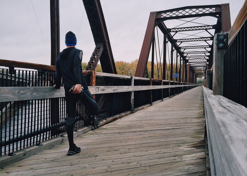 knit, the way forward, architecture, run, casual clothing, clothing, exercise, sky, connection, runner, footbridge, bridge - Man Made Structure, athlete