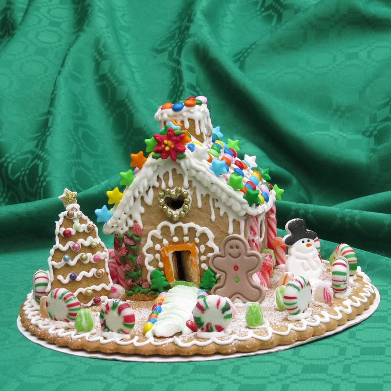 food and drink, birthday cake, baked, 1080P, temptation, ginger, royal icing, parties, colors, sweet food, food, sweet, christmas, close-up, alegre, indulgence