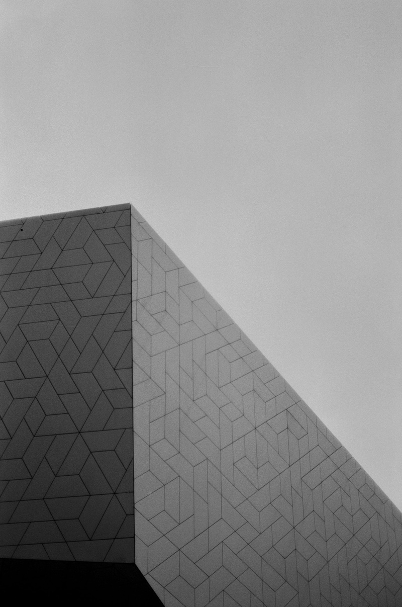 copy space, shape, outdoors, building, shapes, pattern, netherlands, city, clear sky, geometric shape, building exterior, design, modern, architectural feature