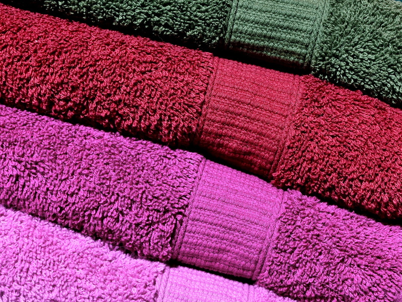 indoors, bad, textured, pattern, backgrounds, close-up, softness, terry cloth fabric, red, structure, wool, blanket, textile industry, towels, blautöne