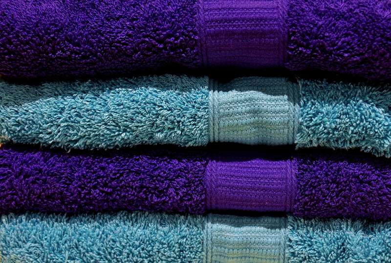 softness, structure, pink color, backgrounds, towel, towels, cuddly, 5K, group of objects, soft, close-up, purple, wool, textured, full frame, warm clothing