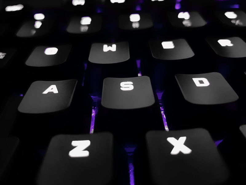 computer key, internet, laptop, closeup, no people, indoors, computer part, photo, computer equipment, close-up, text, 4K, computer keyboard, letter, dark
