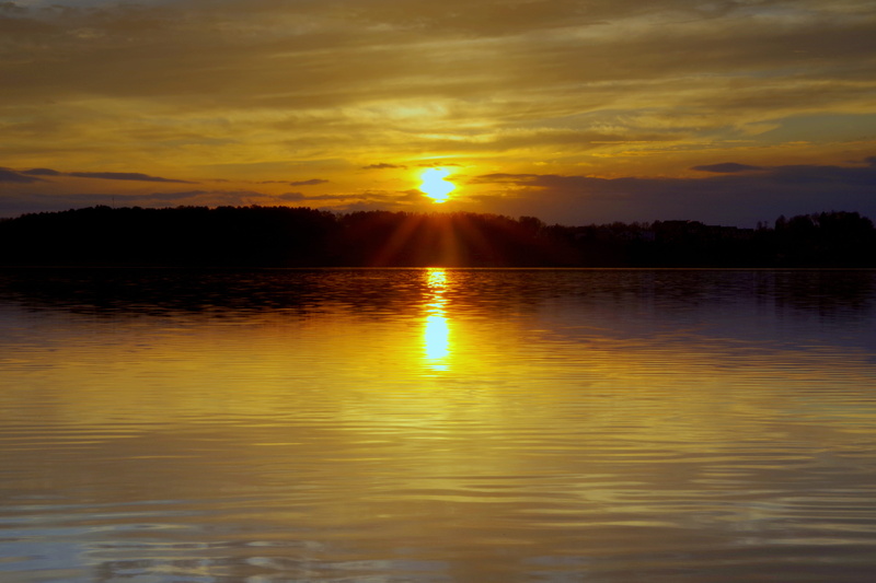 the horizon, non-urban scene, sky, River, west, evening, sunrise - Dawn, glow, romantic sky, dawn, swimming, sunlight, lagoon, Pond, no people, dusk, summer