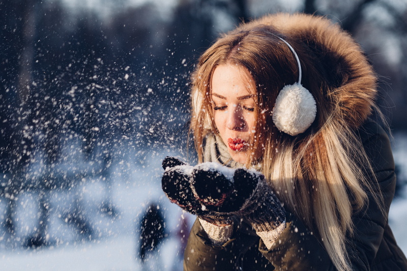 snowflake, face, 5K, young, model, playing, fashion, adult, winter, photoshoot, people, hair, cool, frost, girl, woman, snow, fun, enjoyment, person, portrait