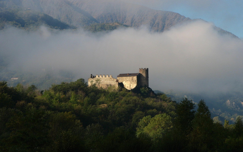 castel, astel, 2K, beside, fort, green, cloud, tree, 3d and abstract, hill, s