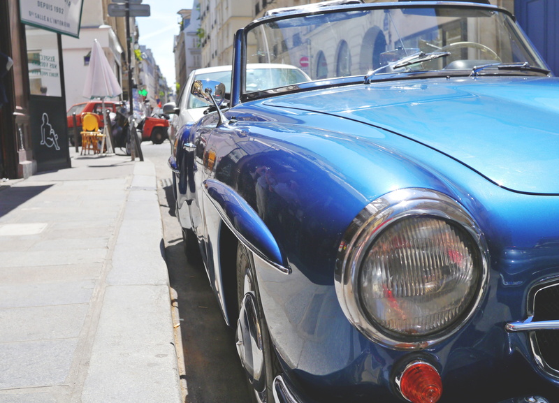 convertible, incidental people, spotlight, drive, stationary, paris, day, car, 4K, downtown, parking is available, mode of transportation, old town, street