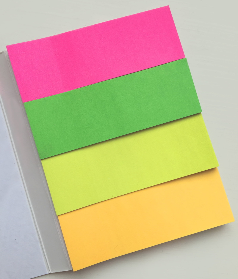 indoors, message, close-up, blank, school, assorted, communication, business, multi colored, cut out, paper, sticky, variation, remember, no people, white background