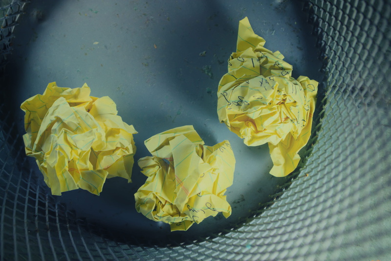 gray, creative block, close-up, three, flowering plant, flower, rose, bin, rejection, crumpled paper ball, freshness, trash, yellow, waste basket, 4K