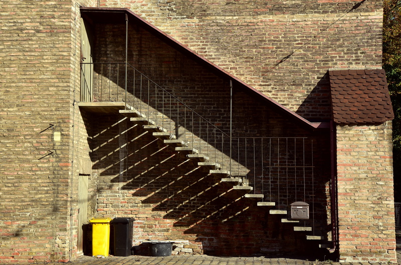 stock, turn off, old, building exterior, brick wall, stone stairway, residential district, brick, hiding place, stair step, emergence, go up, stairs, historic center