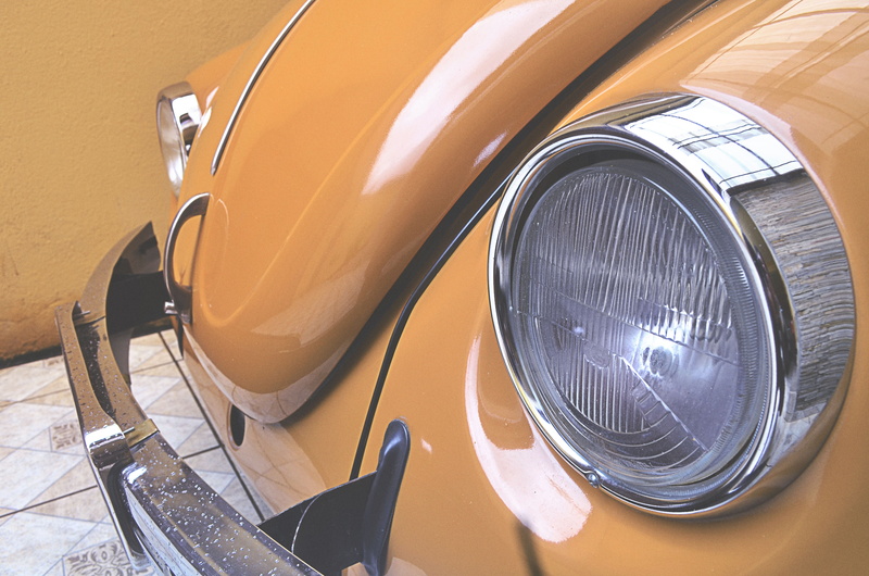 tire, torso, 4K, mammal, mode of transportation, transportation, fashion, fisheye, animal, cushion, headlight, mirror, yacht, beetle, land vehicle, orange