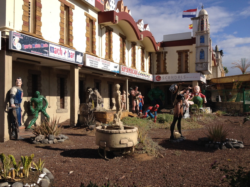 creativity, day, built structure, group, canary, statue, people, art and craft, statues, gran canaria, building exterior, nature, outdoors, men, representation