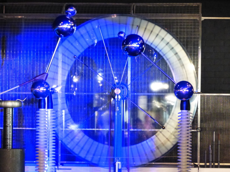 built structure, illuminated, electrostatic charge, alessandro volta, architecture, science, electrostatic charging, electric charge, electric field, ferris wheel