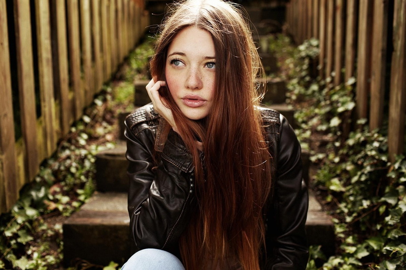 720P, day, front view, casual clothing, beautiful woman, long hair, leather jacket, looking at camera, real people, hairstyle, lifestyles, leisure activity