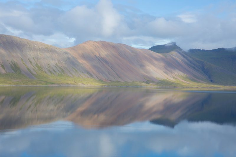 tranquility, no people, 5K, environment, mountain, beauty in nature, landscape, iceland, purity, non-urban scene, nature, cloud - sky, waterfront, reflection lake