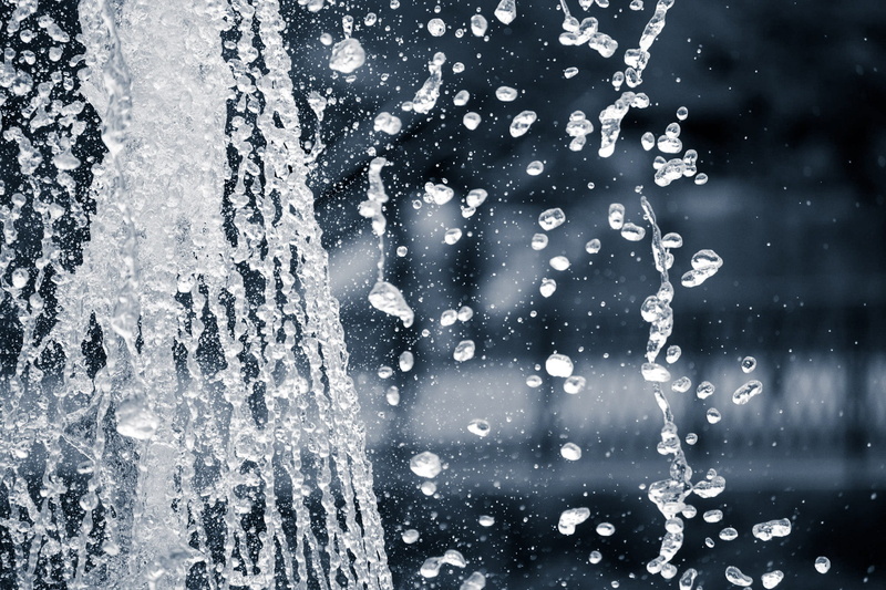 abstract, full frame, droplets, rain, no people, bubble, drop, 1080P, water, purity, glass - material, splashing, cool, clean, outdoors, cold, day, wet