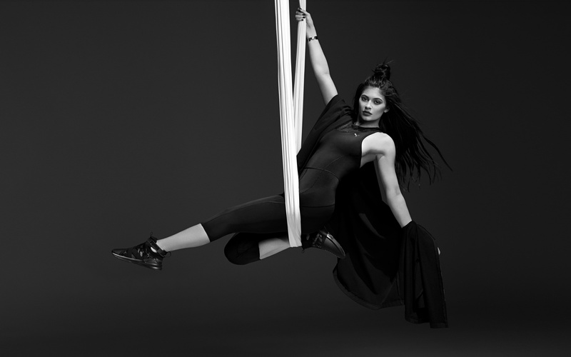 4K, women, Puma, indoors, portrait, one person, hairstyle, black color, Kylie, full length, clothing, For, young adult, black background, fashion model