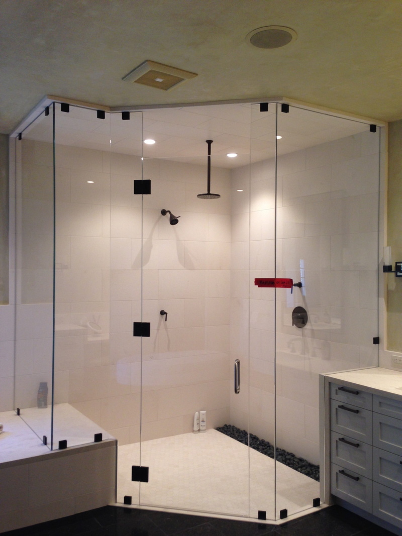 domestic room, mirror, lighting equipment, interior, sink, wall, indoors, illuminated, architecture, absence, Design, empty, no people, shower head, ceiling