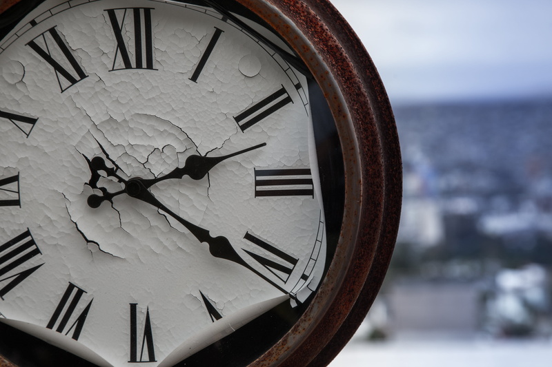 time, accuracy, minute hand, day, clock face, mexico, clock, roman numeral, hour hand, roman, sea, single object, no people, water, number, clock hand