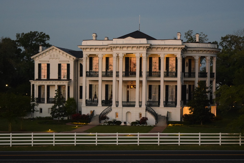 nottoway plantation, city, plant, day, greek revival, sky, architecture, nature, white castle, plantation, outdoors, travel destinations, tree, louisiana